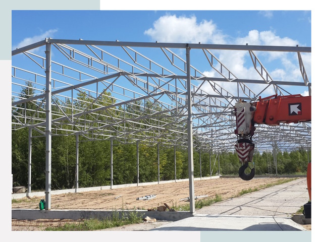 Строительство конюшен в Куйбышев от 622 руб. под ключ