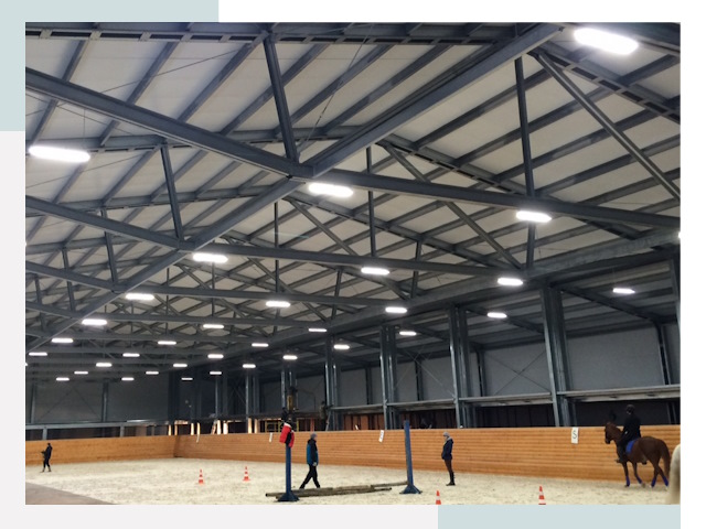 Строительство конных манежей от 622 руб в Куйбышев